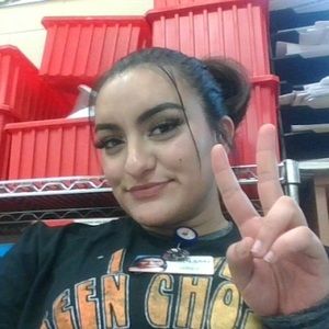 Meet your Posher, Daniela